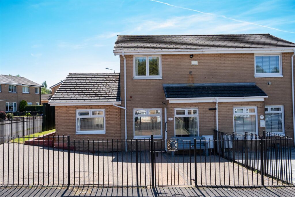 Pencaitland Drive, Glasgow