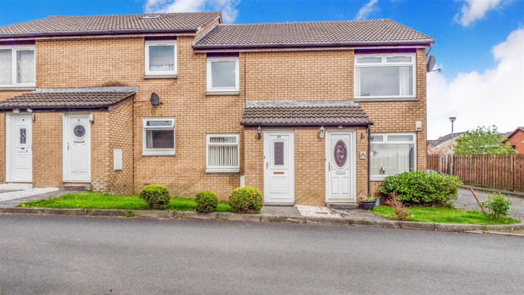 Lochview Crescent, Hogganfield, Glasgow