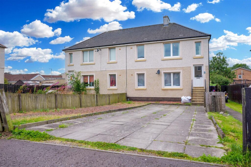 Curlinghaugh Crescent, Wishaw