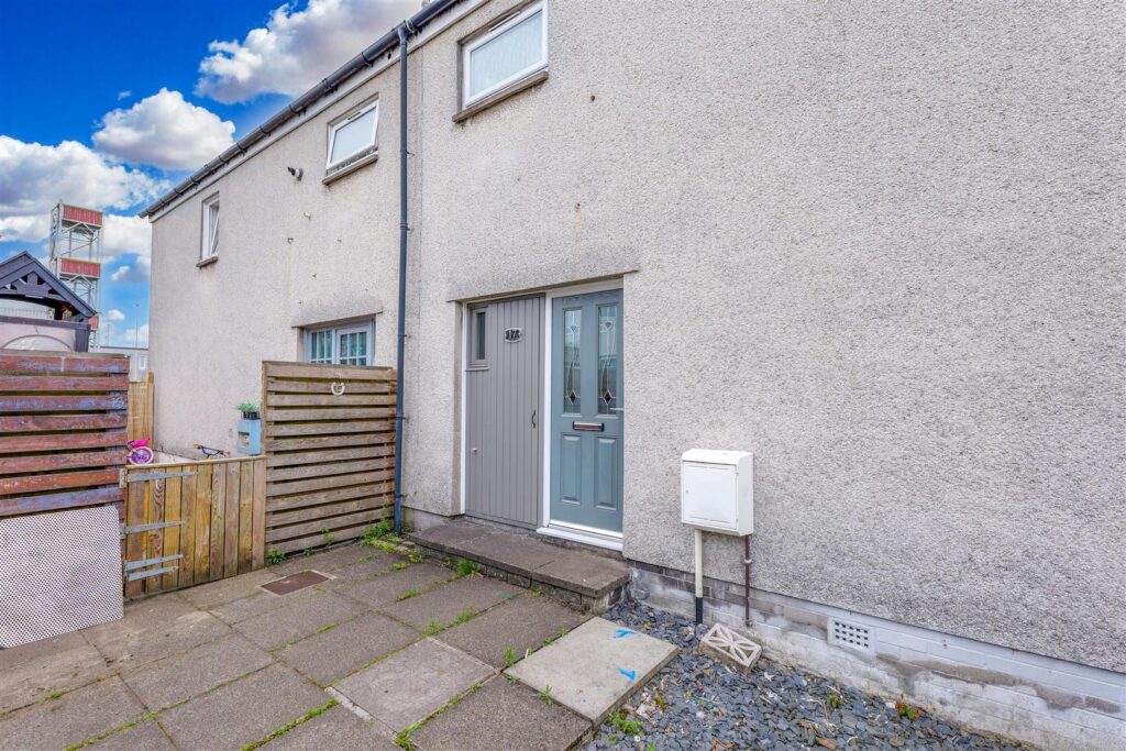 Abbotsford Court, Cumbernauld, Glasgow