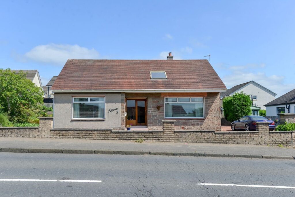 Wishaw High Road, Cleland, Motherwell